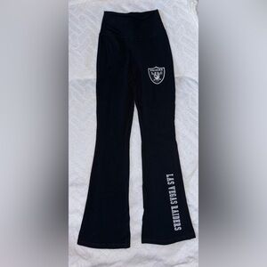 🌻 NWT Women’s Raiders Yoga Pants